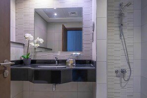 Apartment, Balcony, Partial Sea View | Bathroom - Bloomfields 1BR Canal The View Raha (Abu Dhabi)