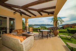 Interior - Marbella 1E 3 bdr Ocean View in Los Suenos (Jacó)