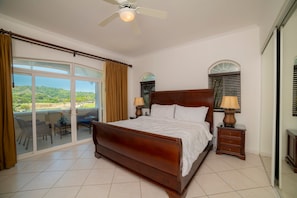 Interior - Colina 5D 3 bdr Golf View in Los Suenos (Jacó)