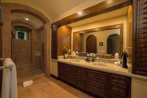 Interior - Montebello 1C 3 bdr Ocean View in Los Suenos (Jacó)