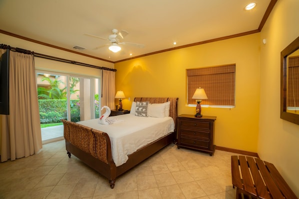 Front of property - Veranda 5F 2 bdr Garden View in Los Suenos (Jacó)