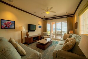 Interior - Altavista 2C 3 bdr Ocean View in Los Suenos (Jacó)