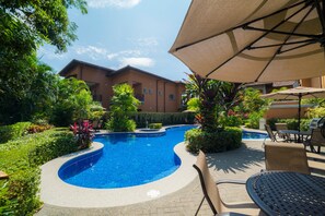 Interior - Veranda 8F 2 bdr Garden View in Los Suenos (Jacó)