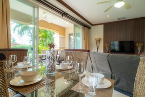 Interior - Bay Residence 9F 3 bdr Garden View in Los Suenos (Jacó)