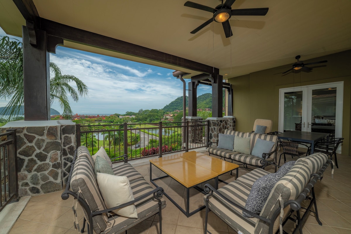 Premium Condo, 3 Bedrooms, Ocean view (Vista Bahia 2C) | Terrace/patio