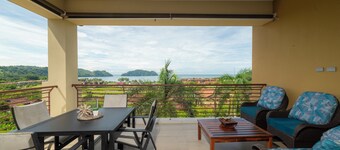 Vista Los Suenos by Stay in Costa Rica