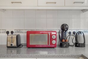 Apartemen Basic | Interior