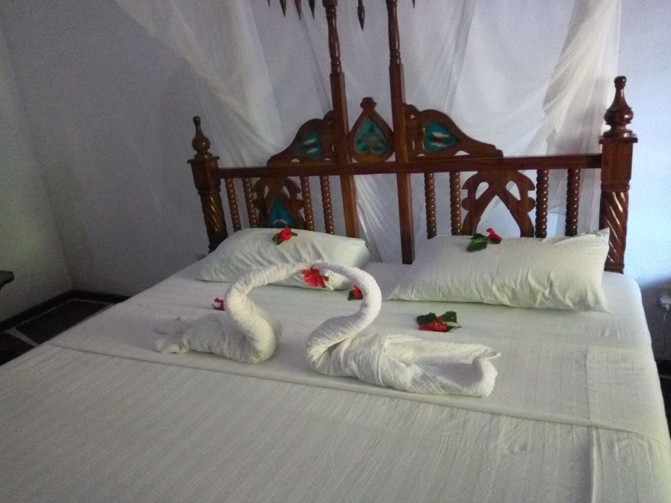 Dobbeltrom – deluxe, hageutsikt | Wi-fi (inkludert) og sengetøy