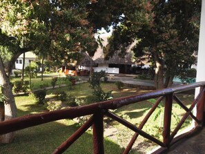 บริเวณภายนอก