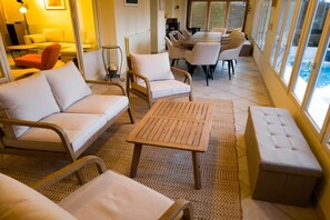 Interior - Two family cottages with swimming pool (Carcès)