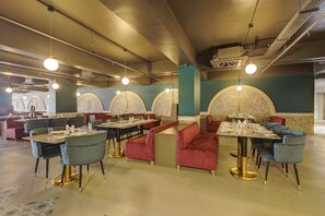 Unclassified image, 2 of 34, button - Sunday Hotel Vadodara (Vadodara)