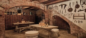 CASALE DI VALLE歷史宅邸飯店  