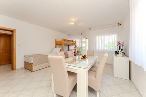 1 bedroom, iron/ironing board, free WiFi, bed sheets - Apartment Lavaran 1 (Vir)
