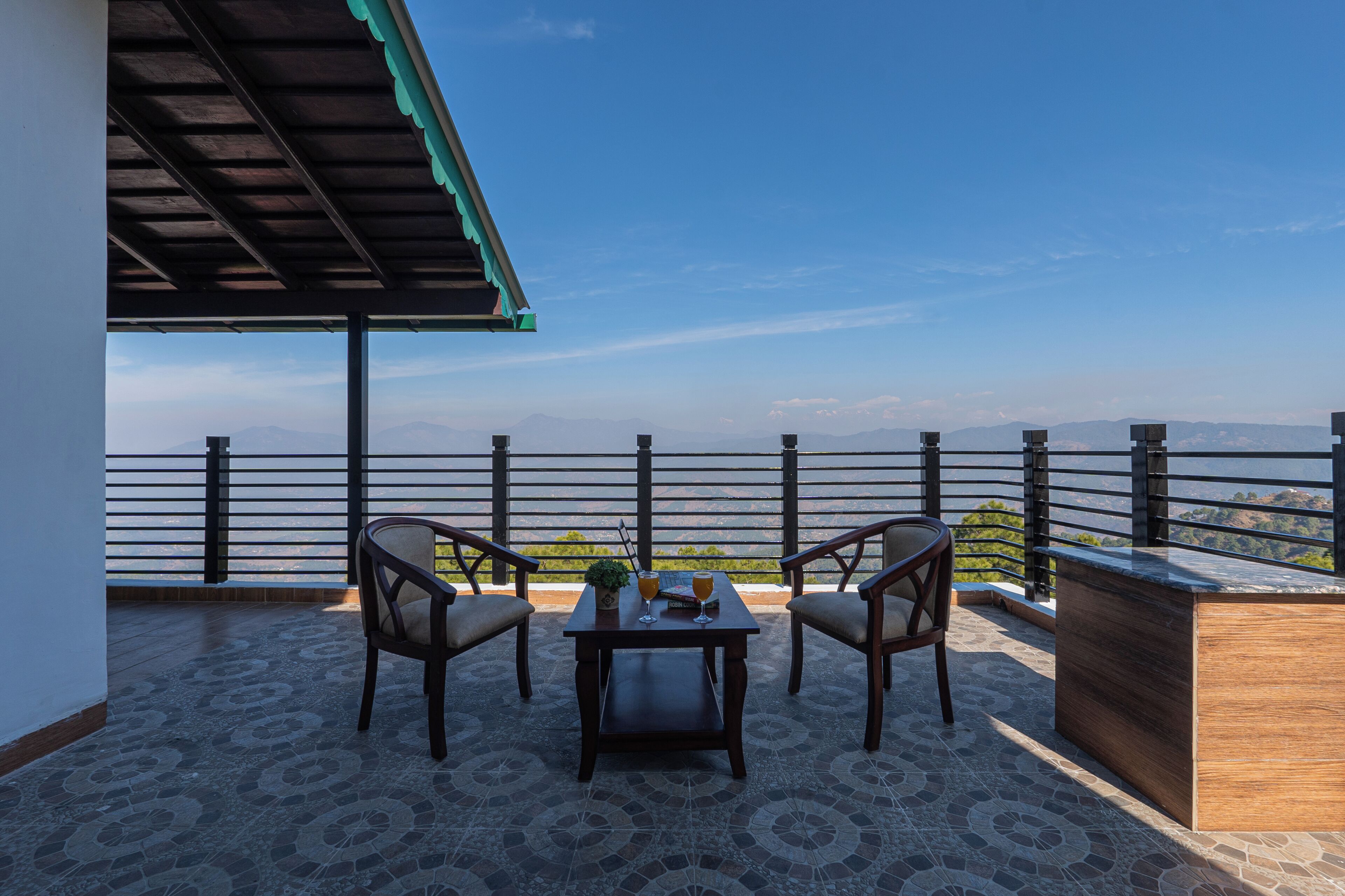 Luxury Villa, Hill View