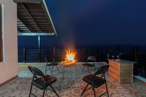 Unclassified image, 3 of 171, button - Alaya Stays SnowPeak Vila With Hill View (Ranikhet)