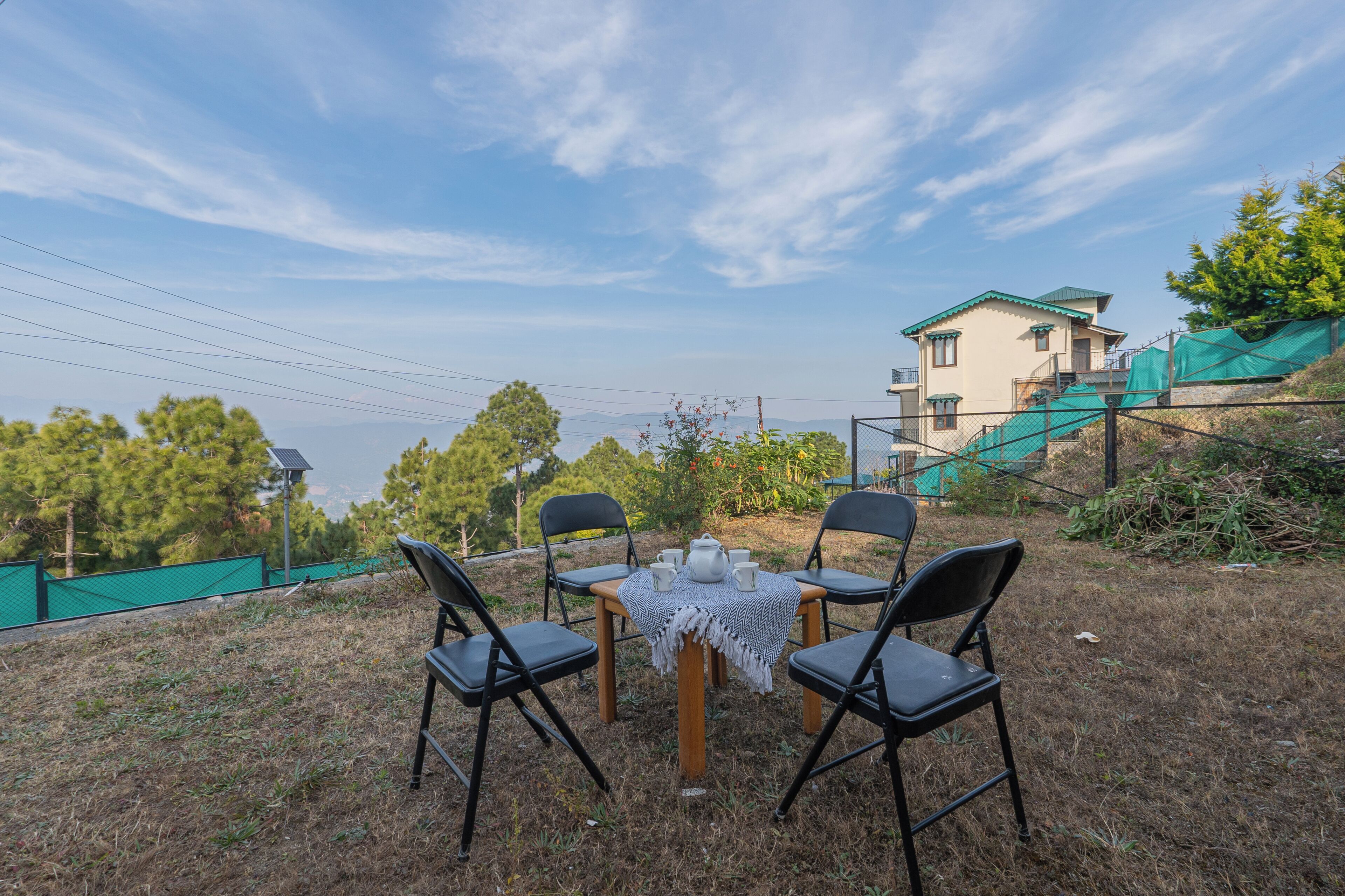 تناول الطعام بالخارج