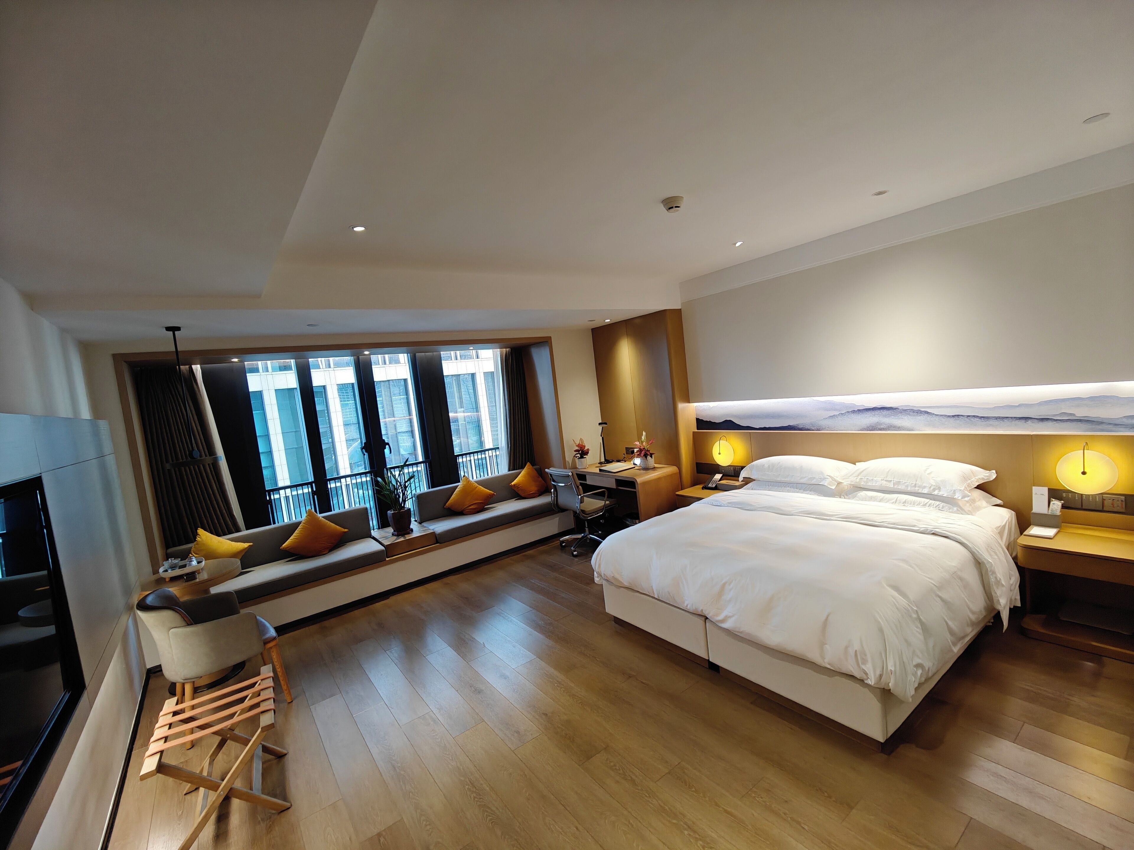 Deluxe Double Room, City View