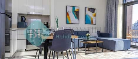 Apartment, Balcony | Living area