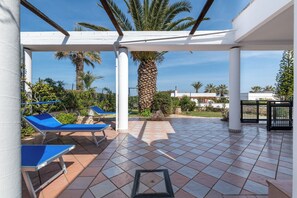Terrace/patio - Villa Ivana and Beatrice - Ostuni by the Sea (Ostuni)