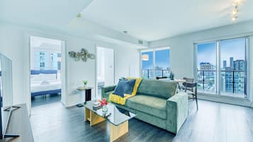 Superior Suite, 3 Bedrooms, Non Smoking | Living area