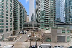 Unclassified image, 3 of 20, button - Grand Belmont Suites (Toronto)