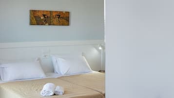 Twin Room with Pool View
