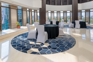 Immagine non classificata, 3 di 39, pulsante