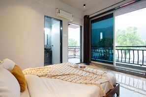 Unclassified image, 4 of 38, button - Ventara Bliss 4bhk by Palette | Pool | Lonavala (Lonavala)