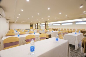 Botón de imagen sin clasificar, 2 de 34