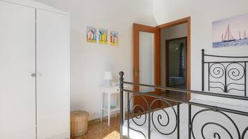 3 Schlafzimmer, Bügeleisen/Bügelbrett, Bettwäsche