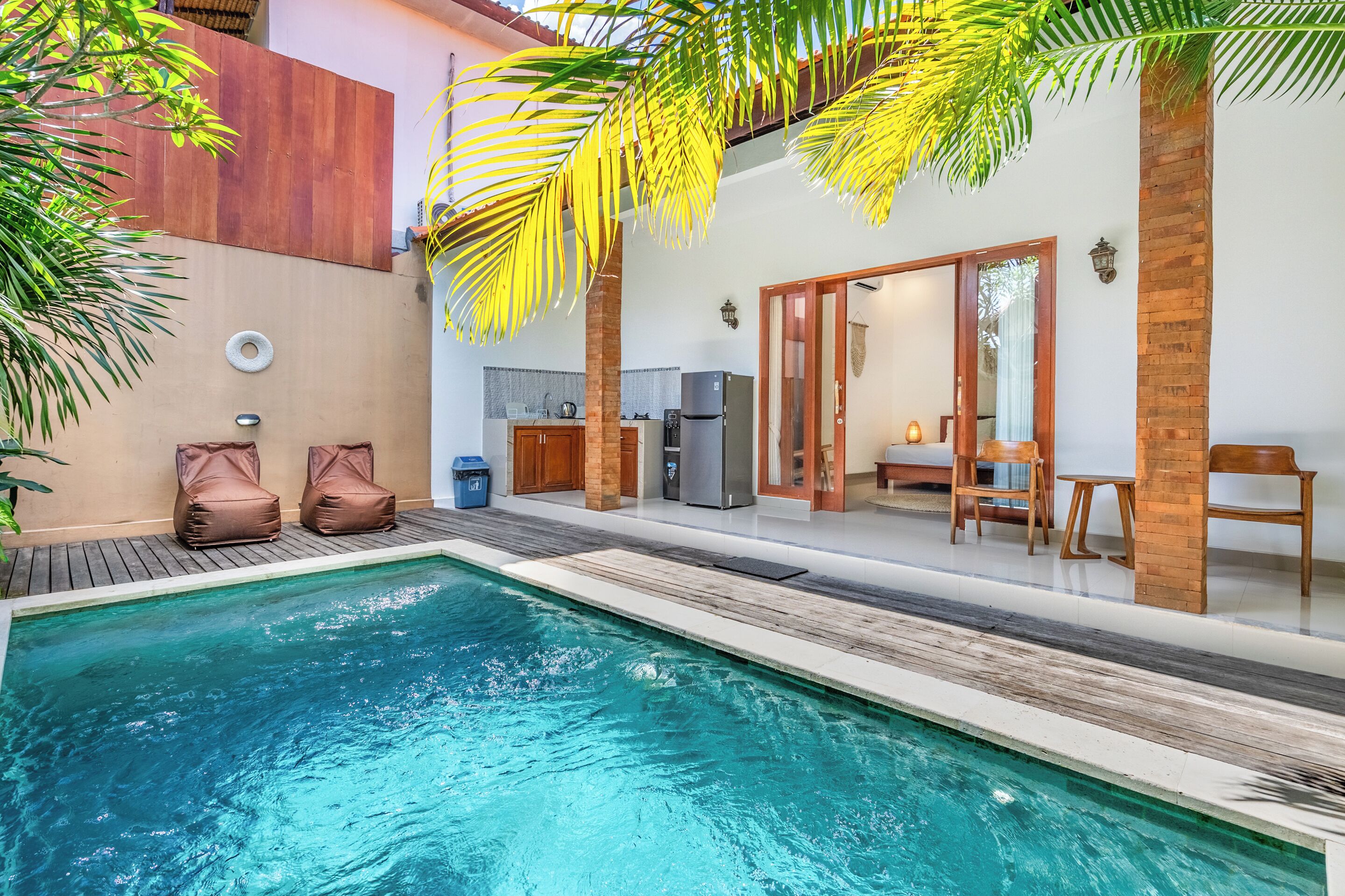 Comfort Villa, Pool View