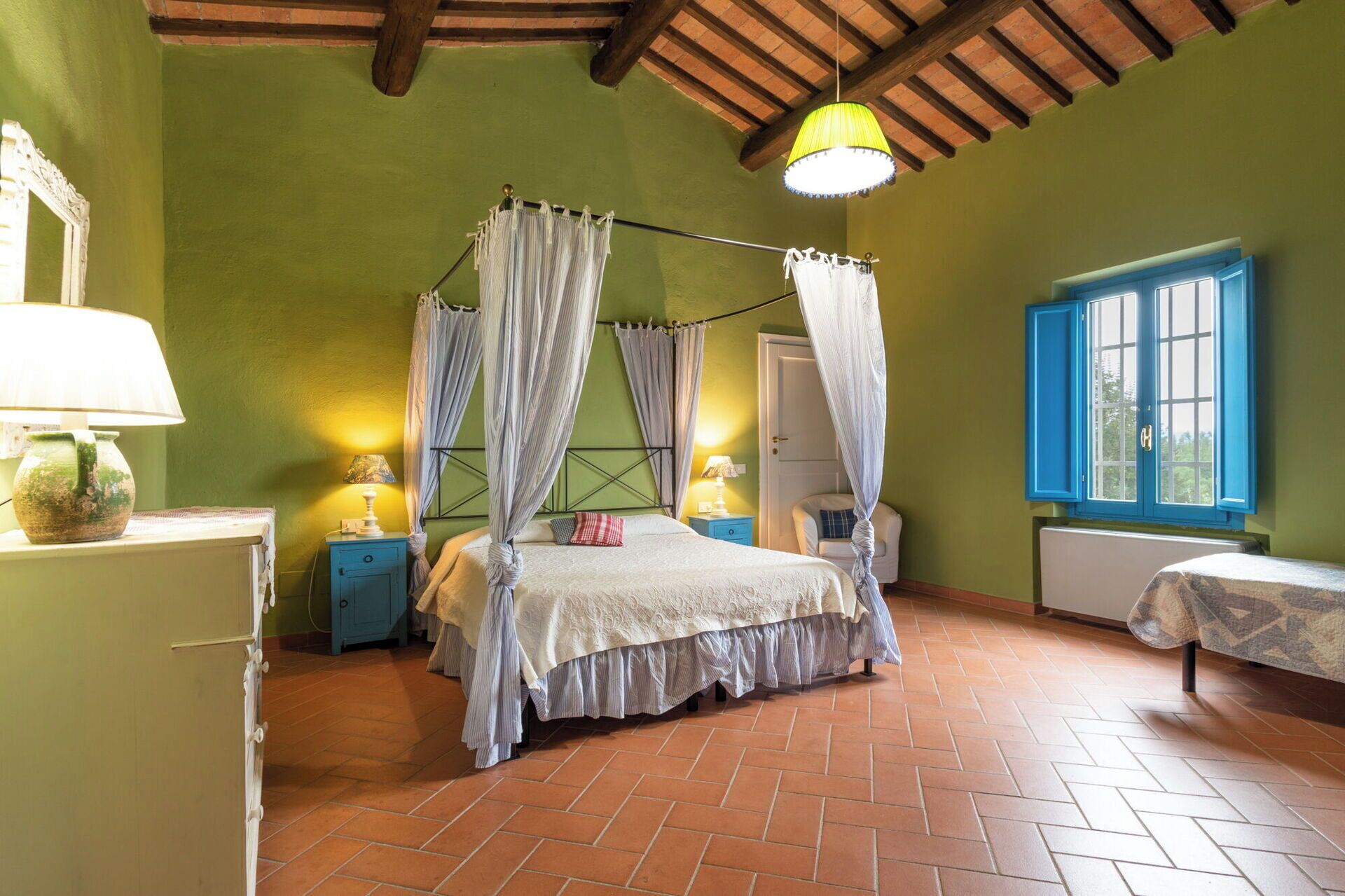 1 bedroom, iron/ironing board, travel crib, free WiFi