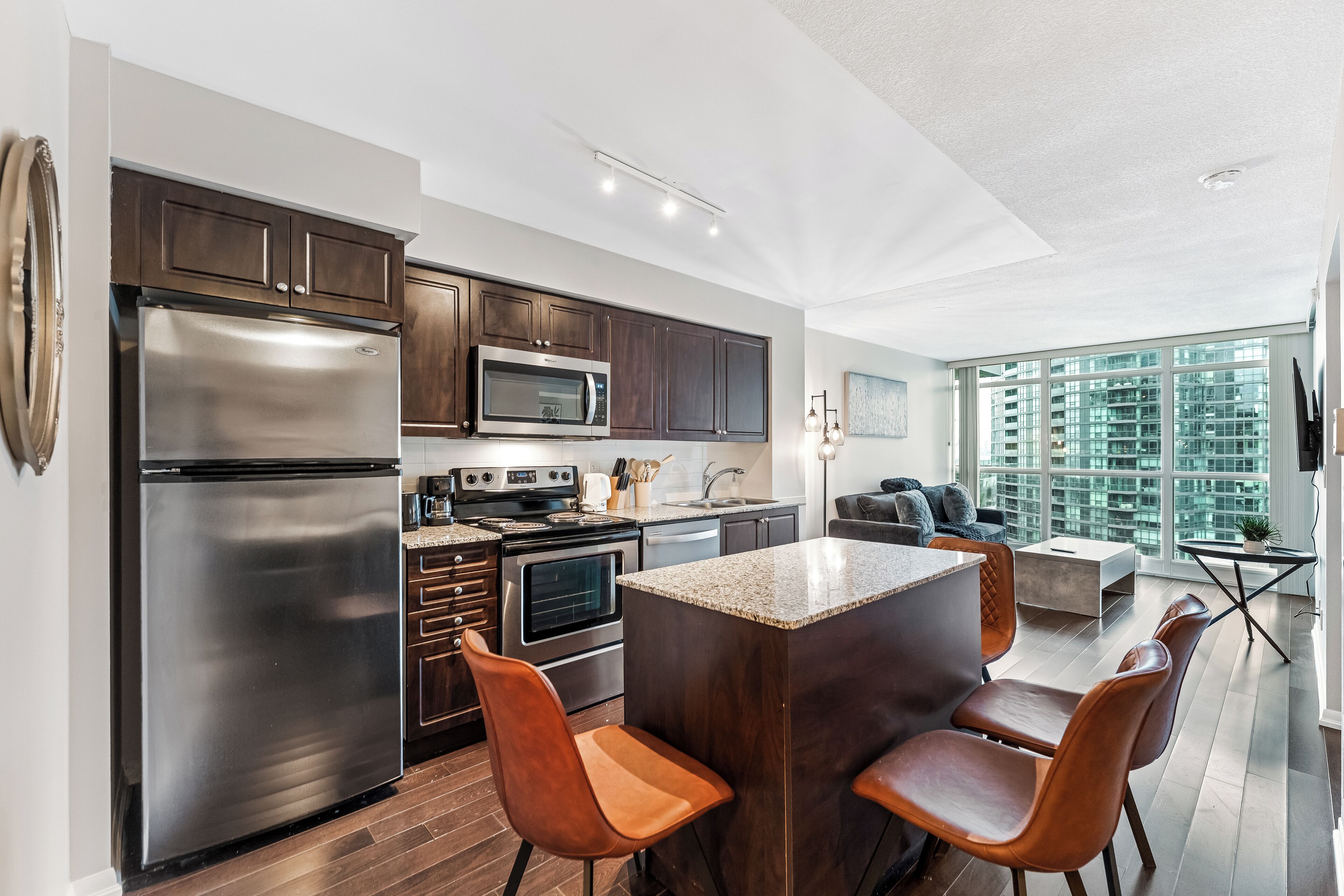 Executive Room, Multiple Beds, Non Smoking | Private kitchen | Full-size fridge, microwave, oven, stovetop