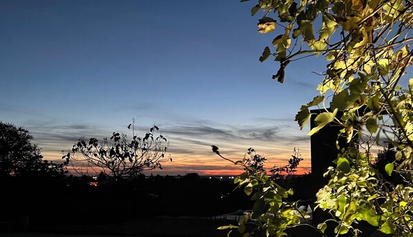 Gambar tidak terklasifikasi, 1 dari 63, tombol