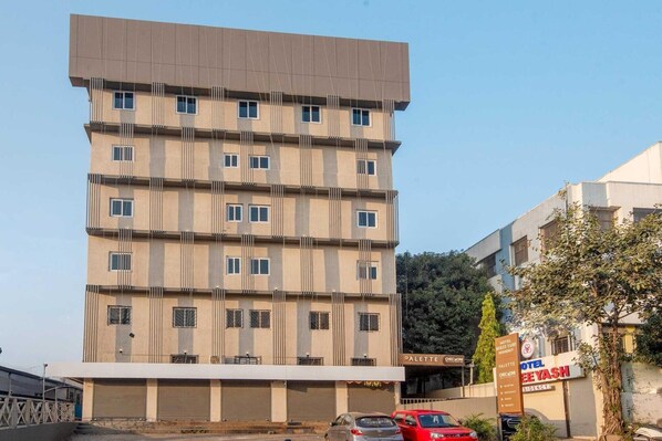 Exterior - Palette Hotel Pune, MIDC Chinchwad (Bhosadi, Pune)