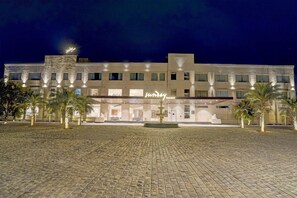 Exterior - Sunday Resort & Spa Manesar Gurugram (Gurgaon)