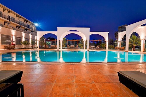 Sunday Resort & Spa Manesar Gurugram