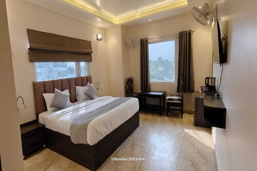 Palette Hotel and Resorts Patrakar