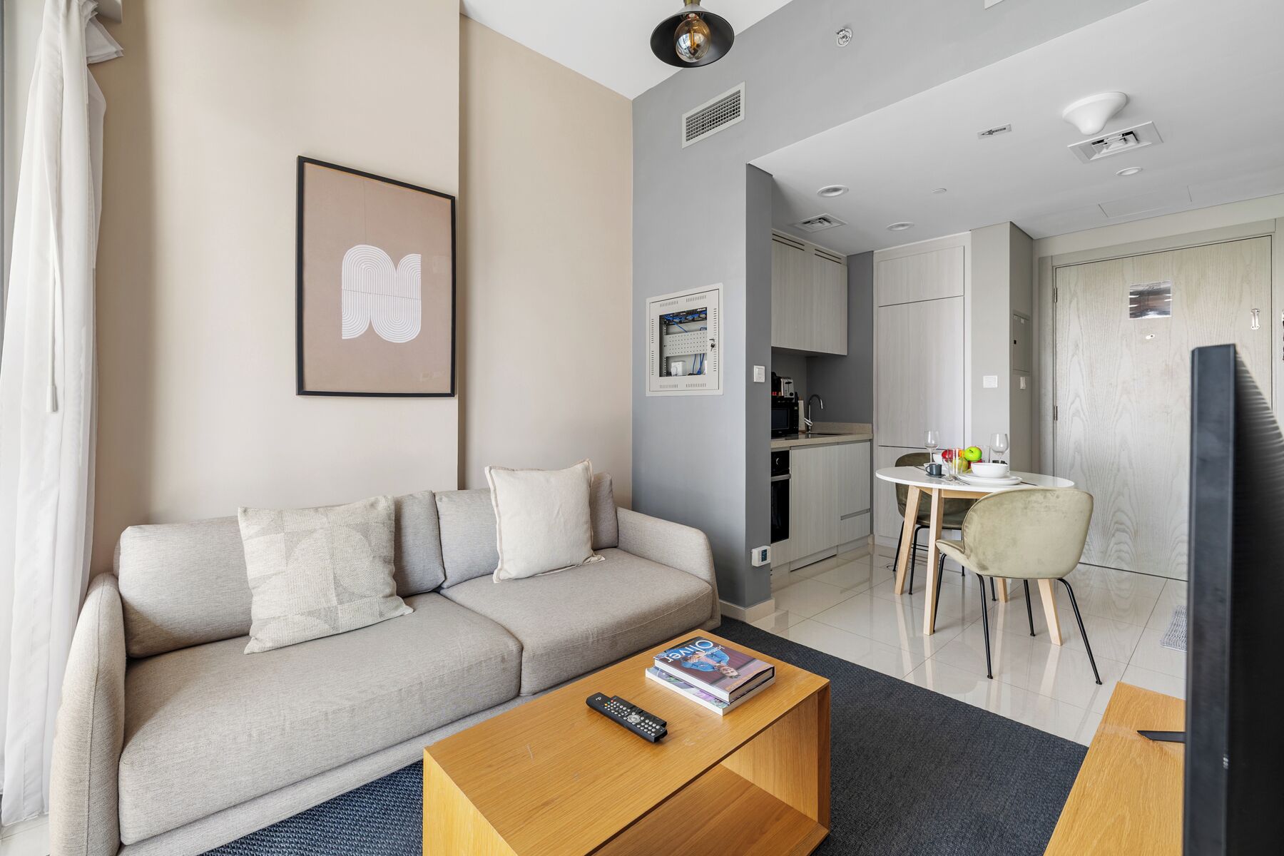 Apartment, Balcony, Canal View | Living area