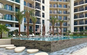 Ảnh chưa phân loại, 2 trong s ố 31 ảnh, nút