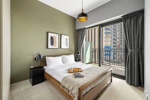 Apartment, Balcony, Canal View | Free WiFi - Canal View 1BR Near Business Bay Metro (Dubai)