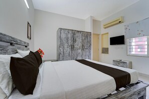 2 sovrum, skrivbord, strykjärn/strykbräda och gratis wi-fi