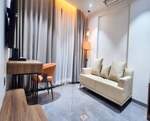 Smart TV - Palette Hotel and Residences by CheckIn (Pune)