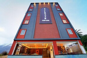 Exterior - Palette Hill View Hotel by CheckIn 2 (Tirupati)
