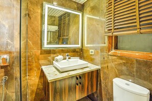 Douche, serviettes fournies