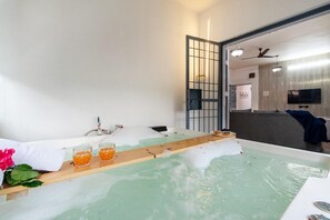 Unclassified image, 4 of 35, button - Bubble Nest 2bhk by Palette | Jacuzzi | Lonavala (Lonavala)