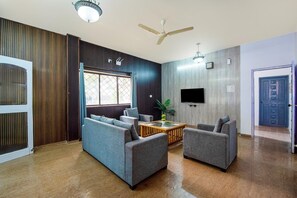 Unclassified image, 4 of 31, button - Mountain Mist 2bhk by Palette | Jacuzzi | Lonavala (Lonavala)