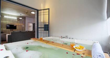 Mountain Mist 2bhk by Palette | Jacuzzi | Lonavala