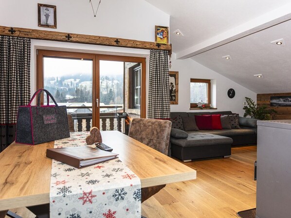 Nicht klassifiziertes Bild, 1 von 43, Schaltfläche