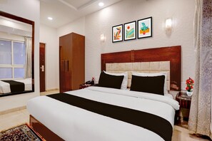 Unclassified image, 2 of 36, button